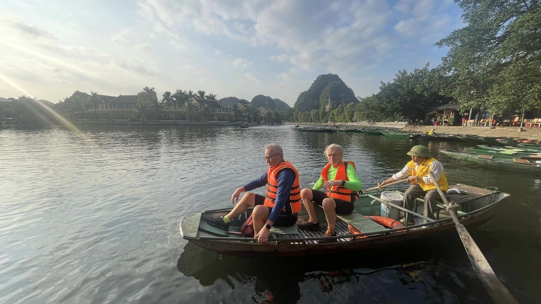 13 Days Hanoi Cycle To Saigon via Central Highland Of Vietnam